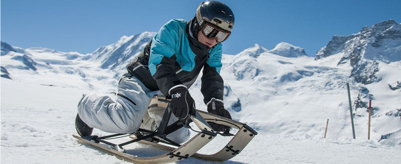 How to Ensure Your Ski Gloves Are Warm Yet Flexible: A Simple Buying Guide
